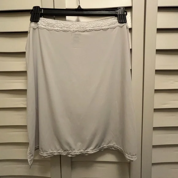 Jockey Generation Half Slip Women Large Ultralight Smoothing Lace Waist Coquette - Picture 7 of 7